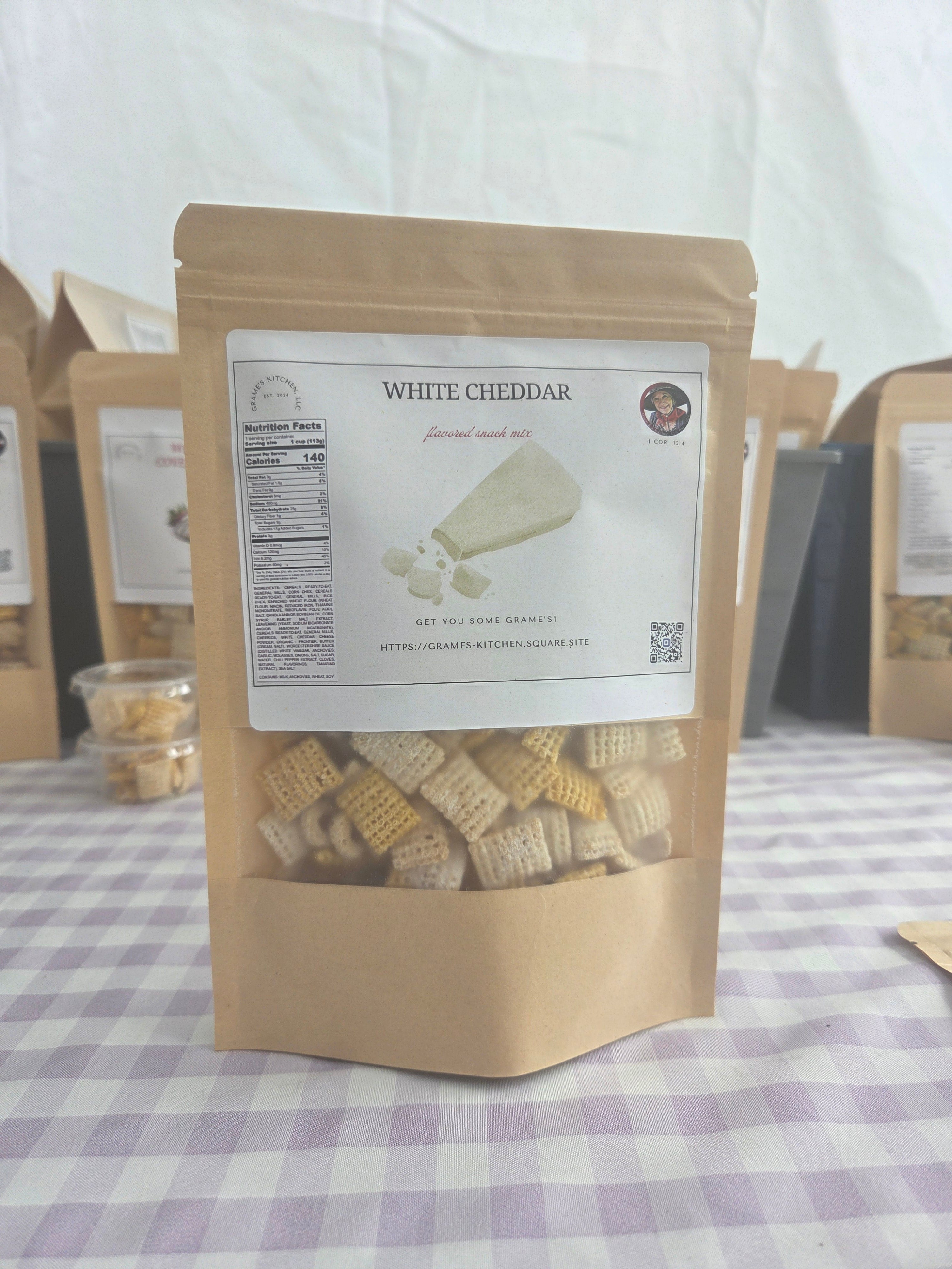 White Cheddar Gourmet Snack Mix